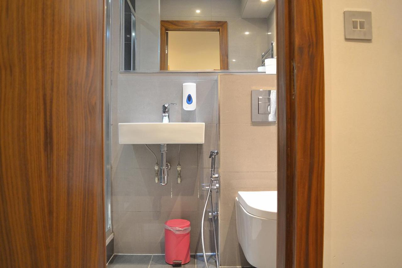 Hotel Lih Londyn Zewnętrze zdjęcie